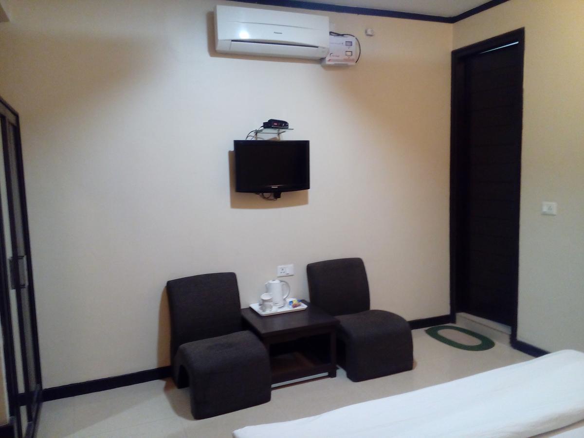 Wind Cross Hotel Kalka Luaran gambar