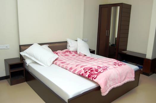 Wind Cross Hotel Kalka Luaran gambar